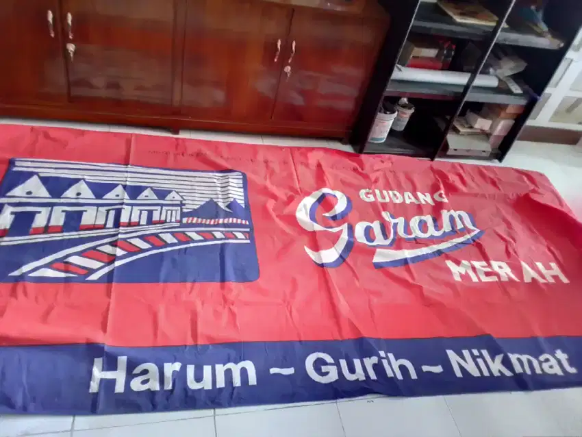 Benner iklan Rokok Gudang Garam Kretek Merah