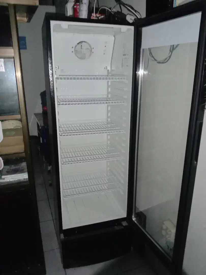 Showcase RSA 5 rak jumbo