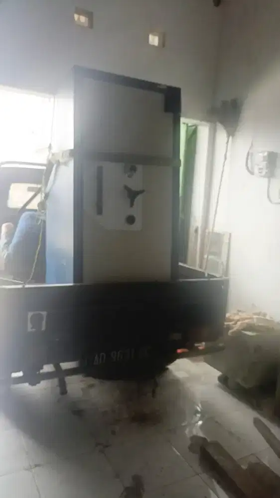 Brankas 1,5 meter siap pakai siap kirim free ongkir soloraya