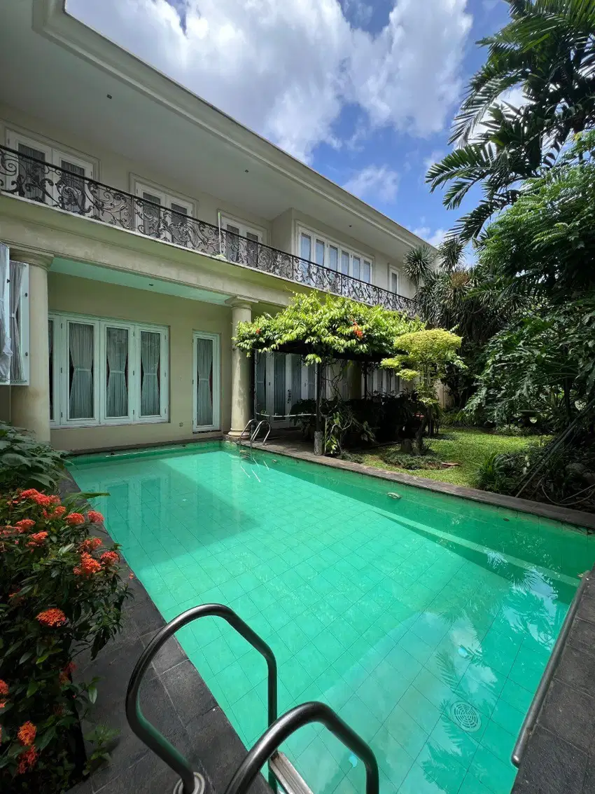 Rumah Bagus Siap Huni Ada S Pool Di Area Selong Keb Baru