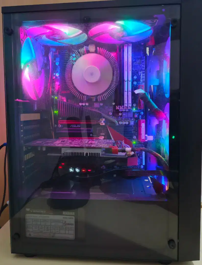 CPU PC RAKITAN SECOND AMD FX 8150 3.6 GHz 16GB DDR3  RADEON R7 360 2GB