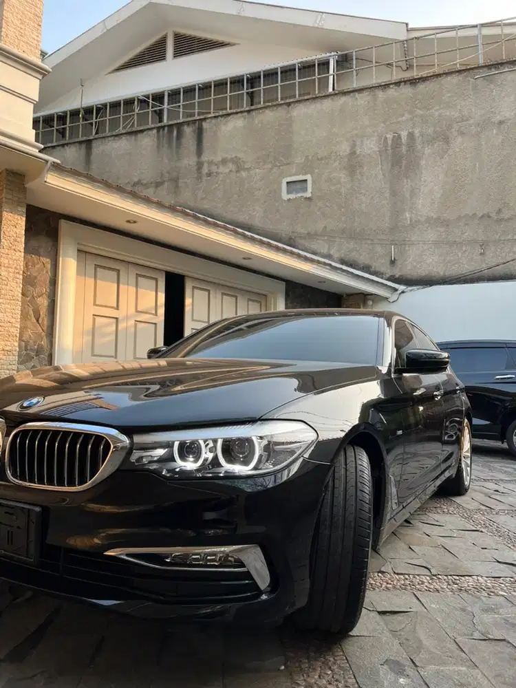 (Low Odo 8000) 530i 2018/2019.