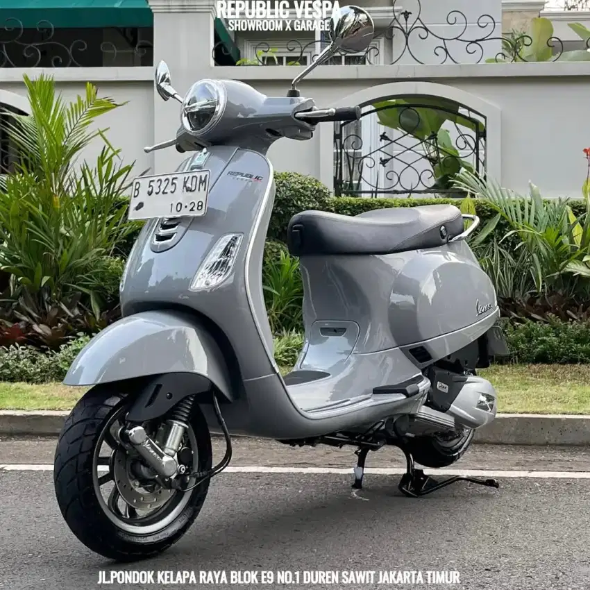 PIAGGIO VESPA LX 125 IGET LED TAHUN 2023 PERFECT CONDITION