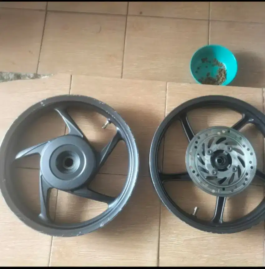 Pelek Honda vario