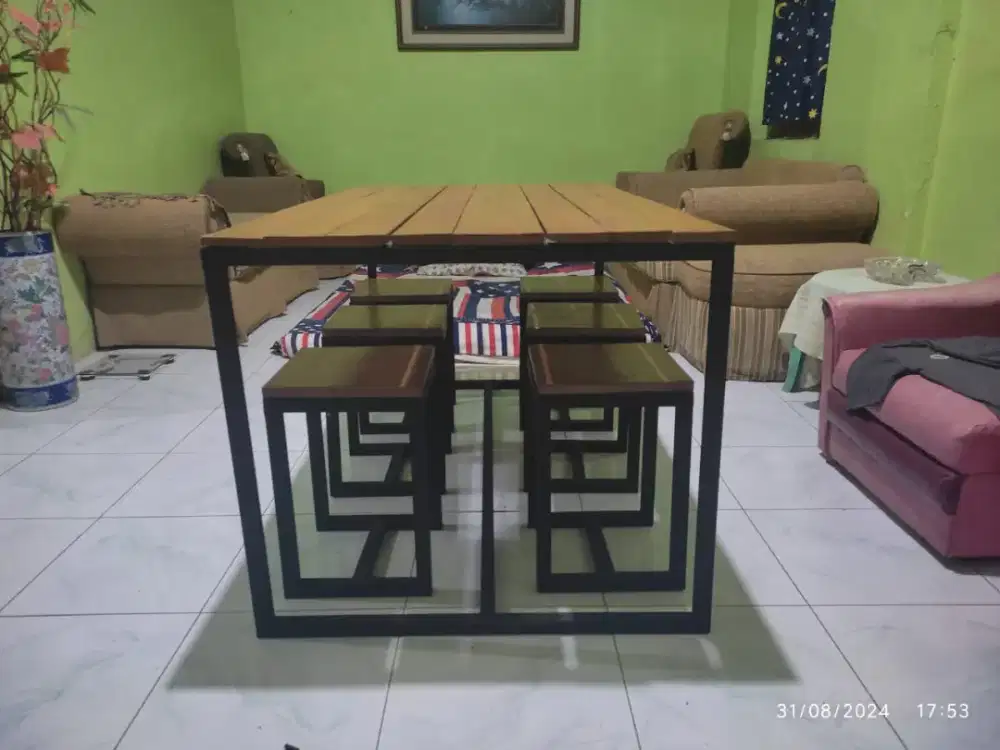 Meja Kursi Warung