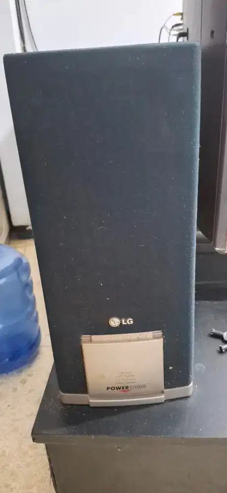 Speaker LG aktif
