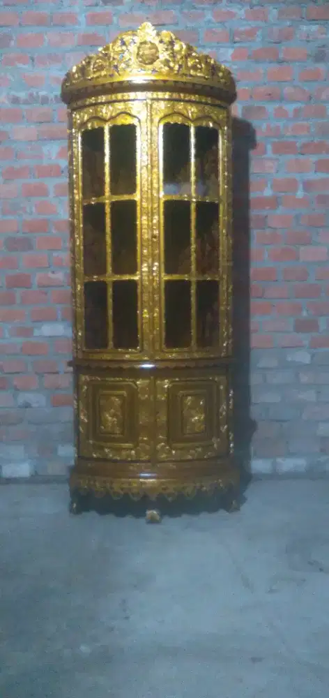 Lemari hias  khas palembang full tembesy