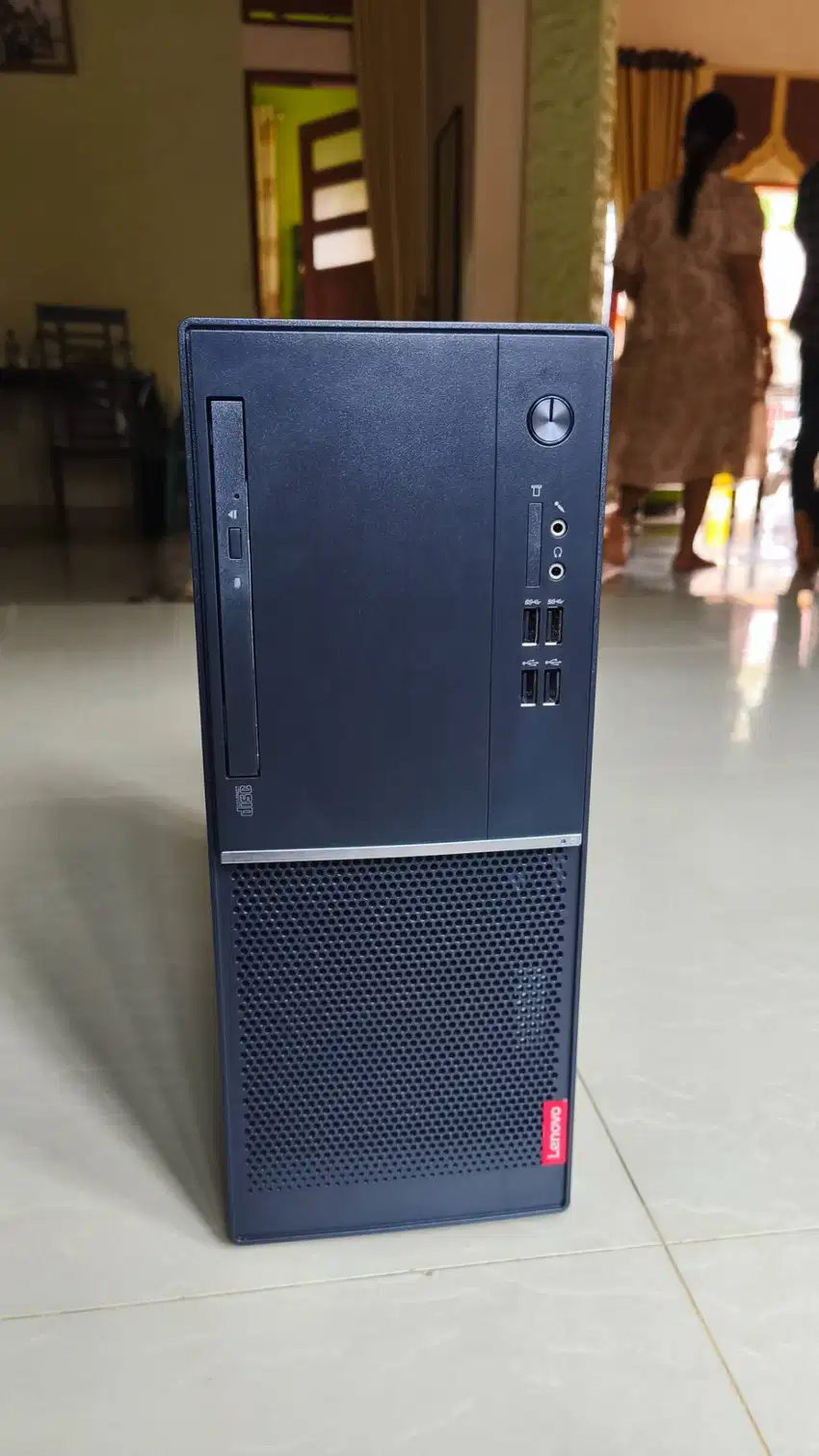 Lenovo V530-15ARR Desktop nego