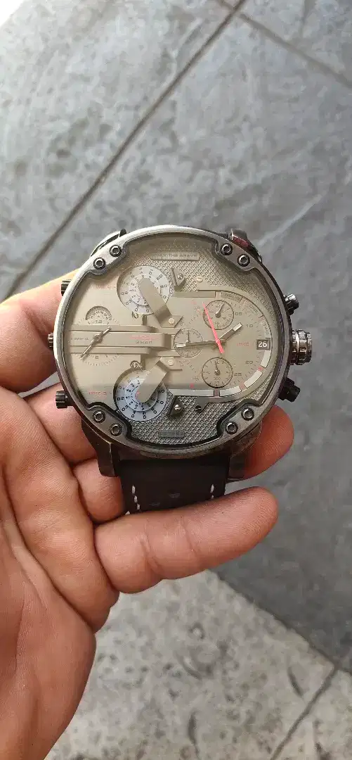 (Jual BU)Diesel Mr.Daddy 2.0 DZ7423 Chrono Men Gray Dial - Preloved