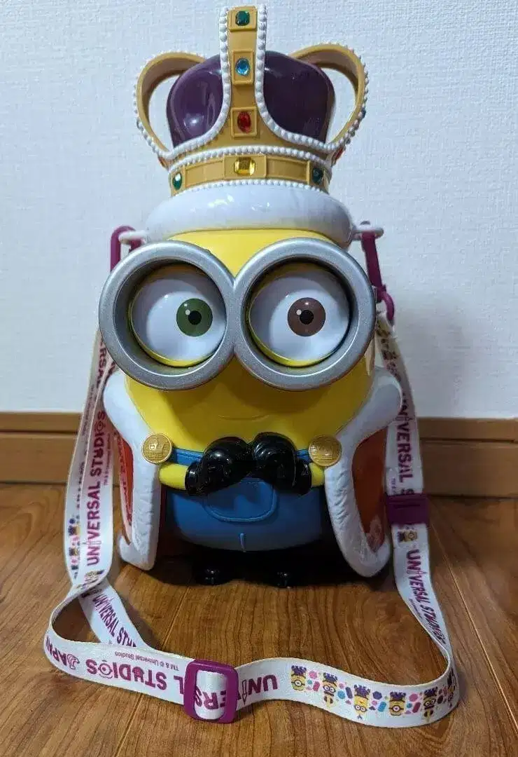 Minions Crown King Bob popcorn bucket Universal Studios Japan