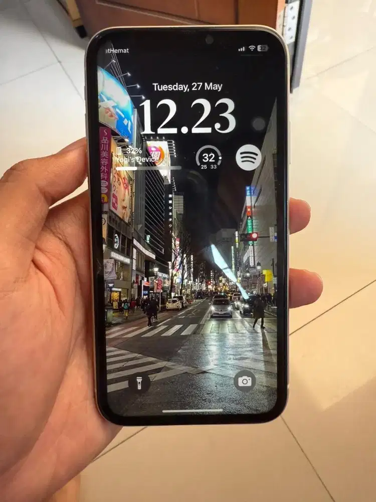 Iphone 11 256 - Putih