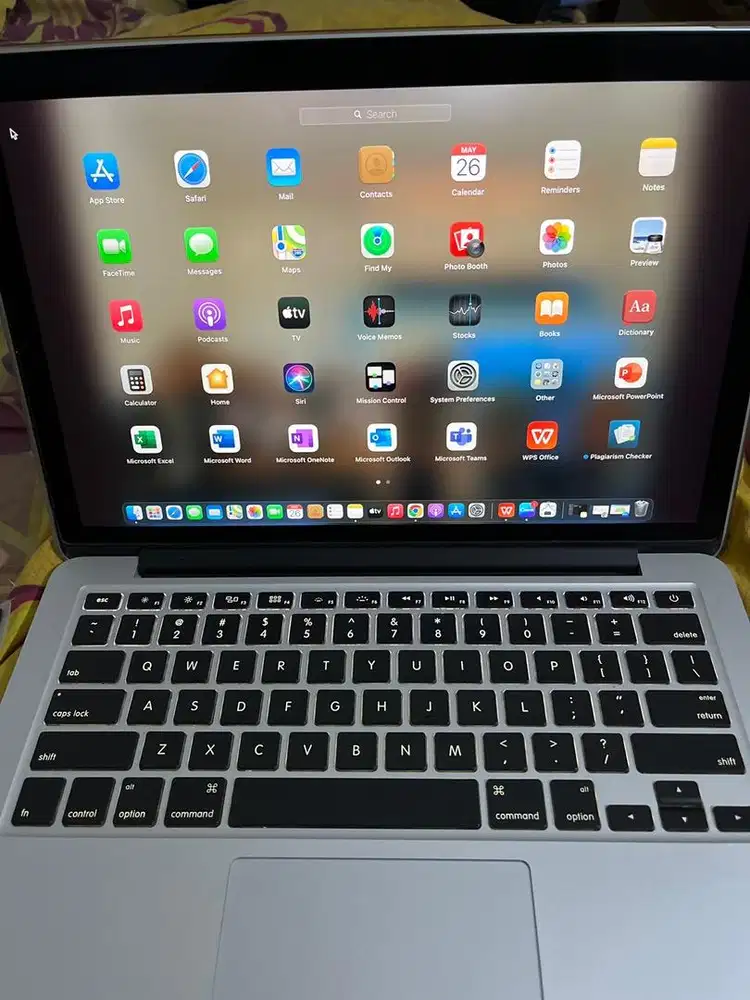 Macbook pro late 2013 sequoia 8/256gb retina display bagus bandung