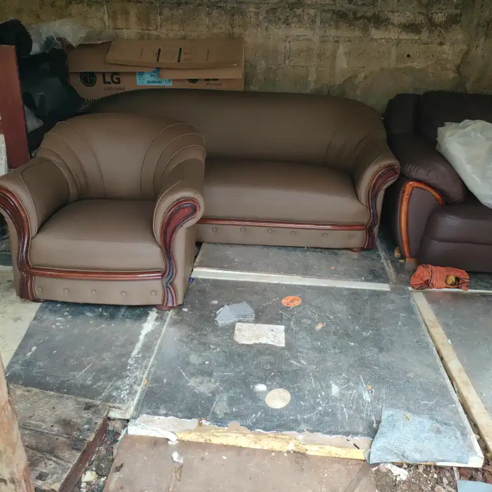 Service sofa dan costume sofa