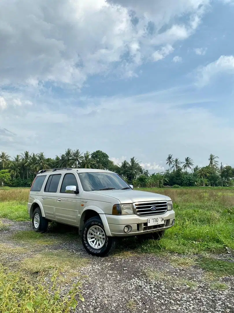 Fors everest tdi 2003 a/t good condition