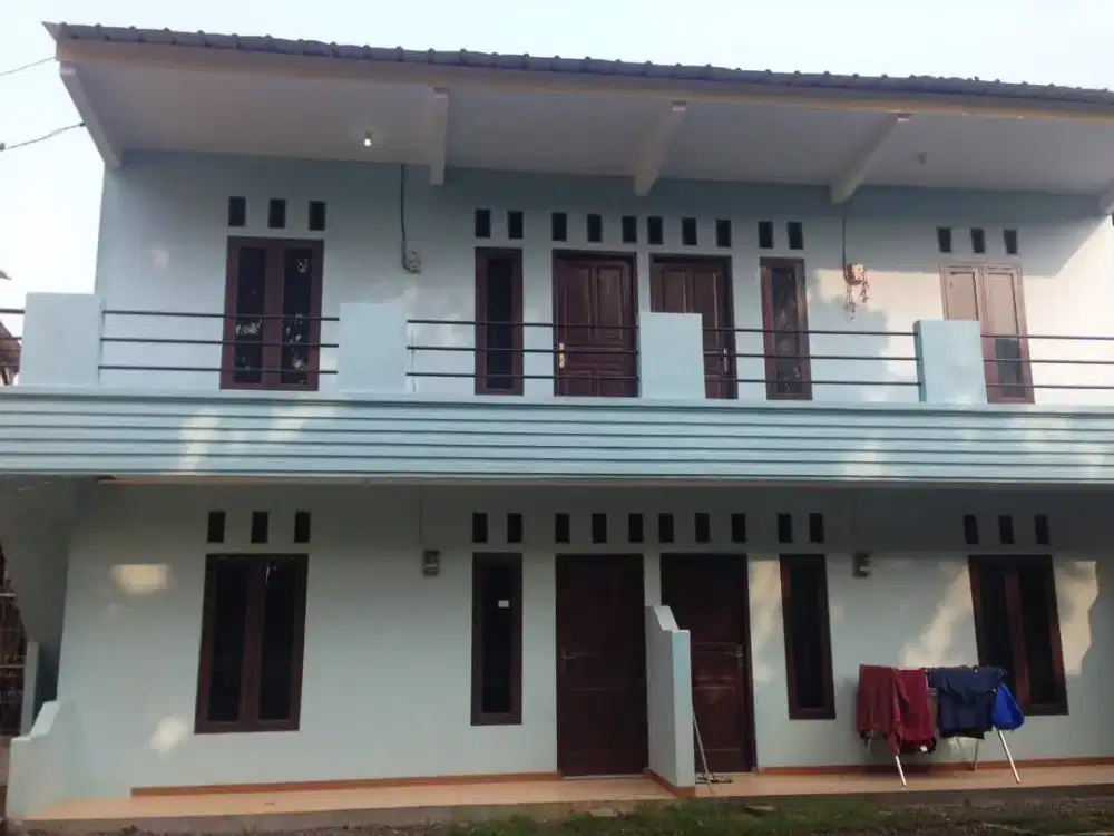 Kontrakan Paviliun, strstegis, Parkir luas