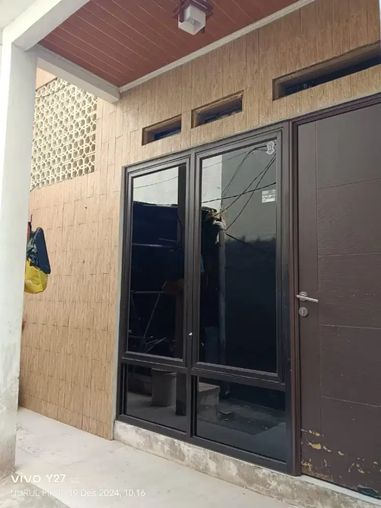 Dijual cepat rumah strategis