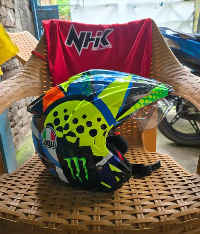 Helm NHK predator crypton repaint double visor XL