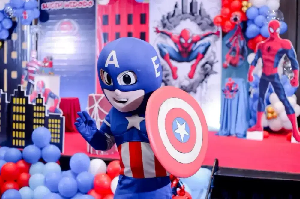 Badut ulang tahun dan dekorasi terlengkap