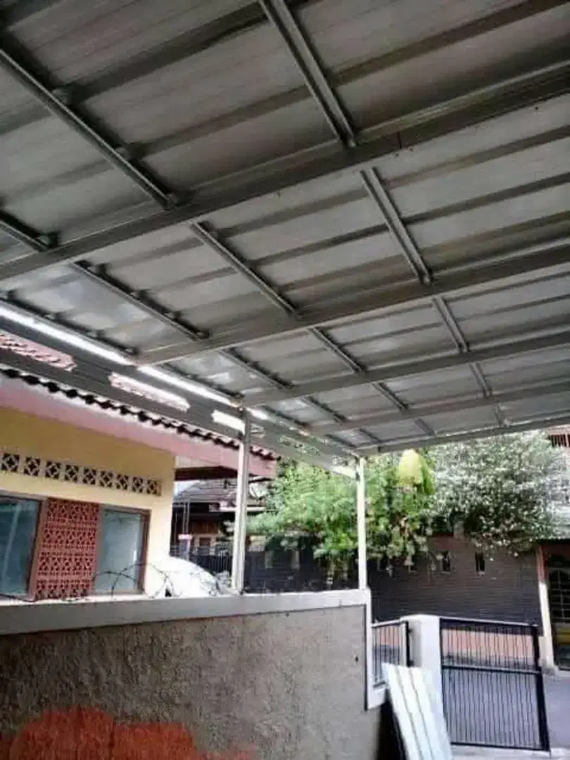 Spesialis pemasangan kanopi baja ringan terpasang