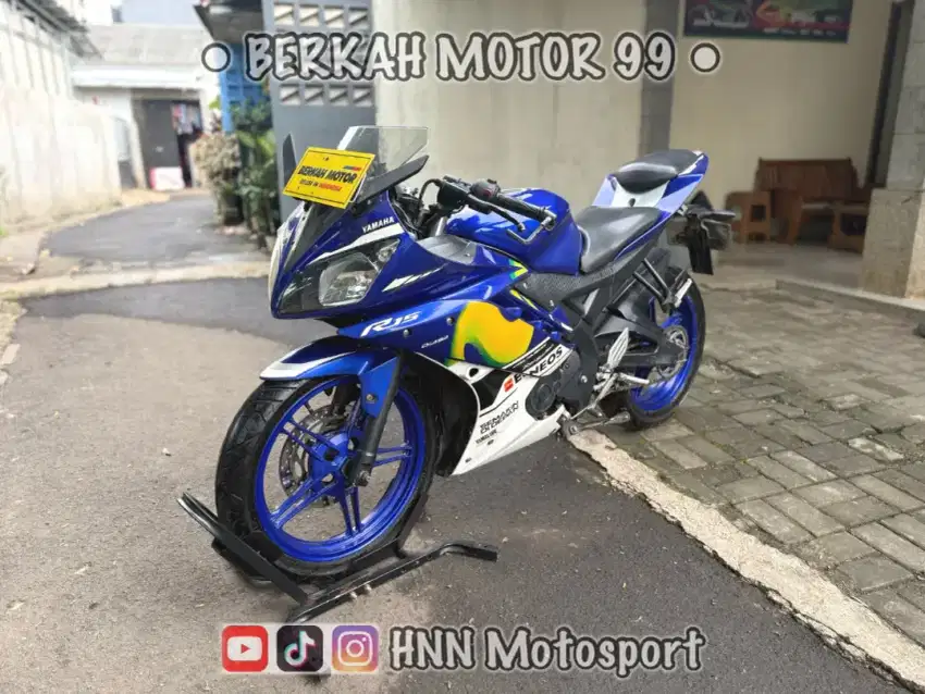 R15 V2 TAHUN 2016 TOP CONDITION