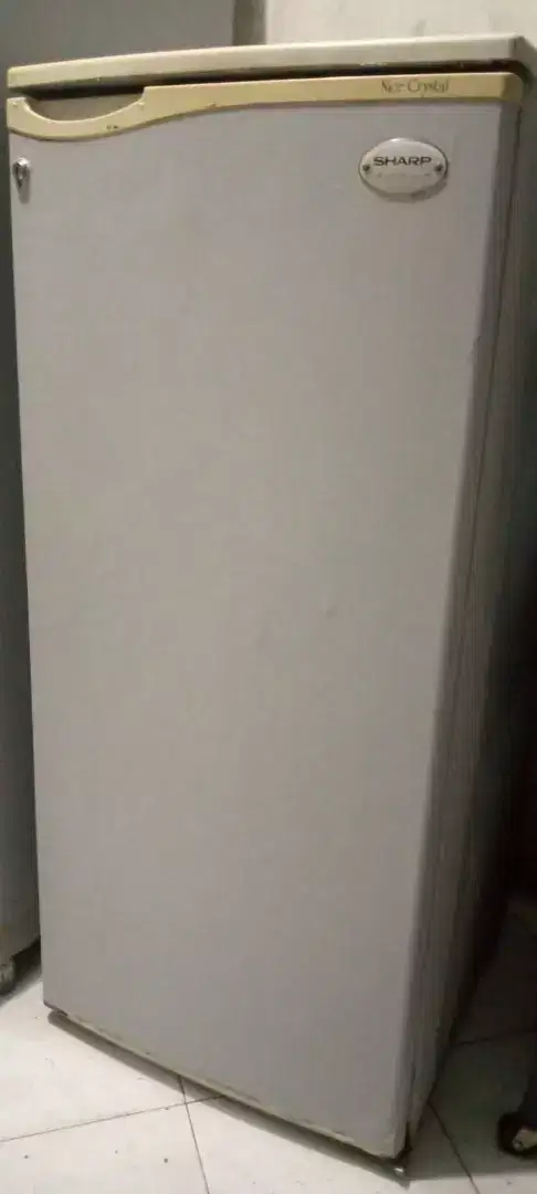 Kulkas Sharp 1pintu