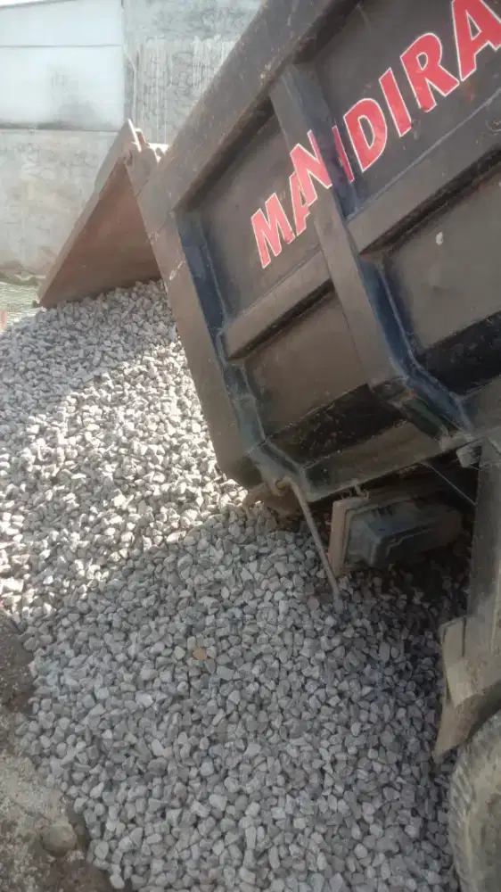 Pasir cor batu split makadam basecourse batu belah