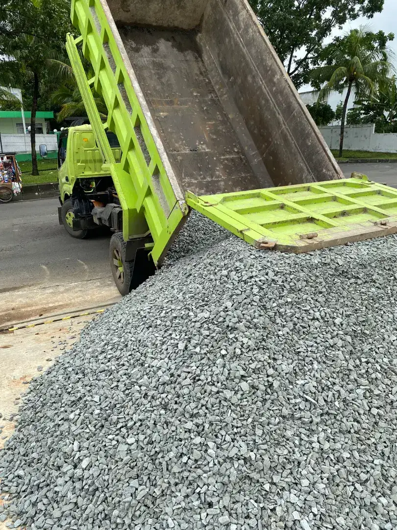Batu belah kali sirtu sirdam split makadam abu batu pasir pasang cor