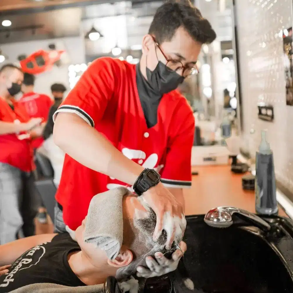 Lowongan Kerja Capster/Stylist Barbershop Palembang