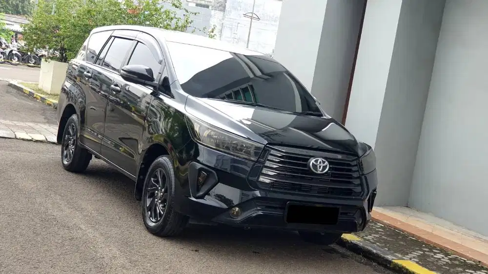 Toyota Kijang Innova Reborn 2.4 G Diesel Hitam 2023/2024
