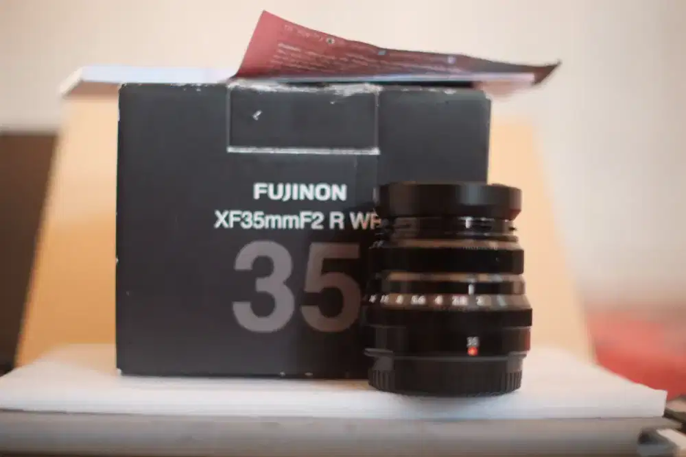 FUJINON XF35mmF2 R WR (fullset)
