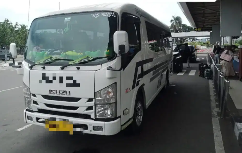 Isuzu Elf Giga minibus NLR55 tahun 2019 Spek Pariwisata