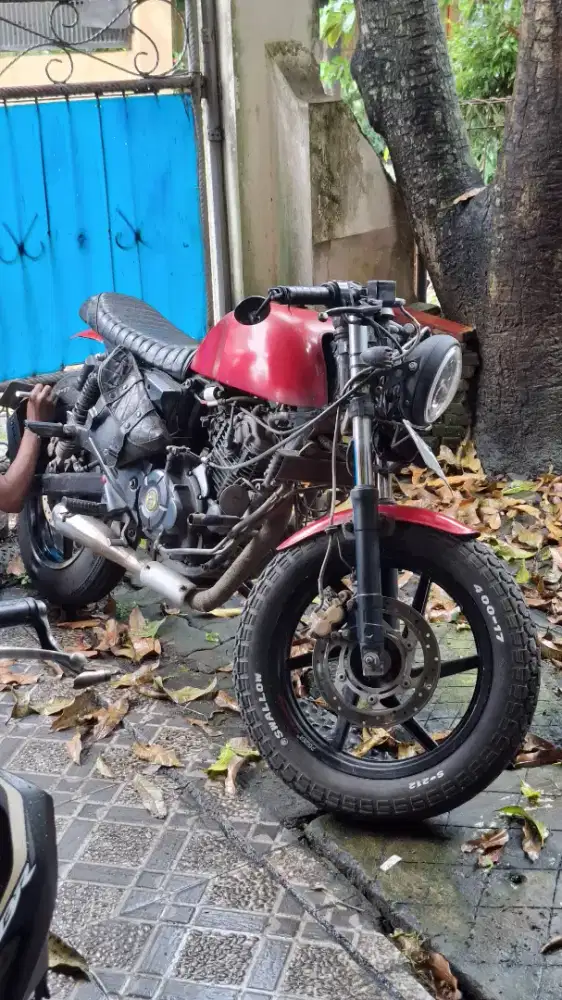 Cafe racer Pulsar 220 | caferacer | motor custom