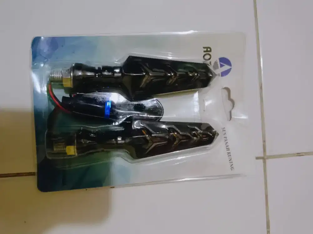 LAMPU SEN LED 2 SISI