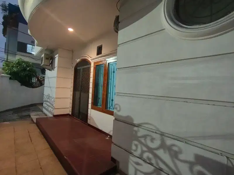 HUNIAN 3 LT , JEMBATAN LIMA, JAKARTA BARAT
