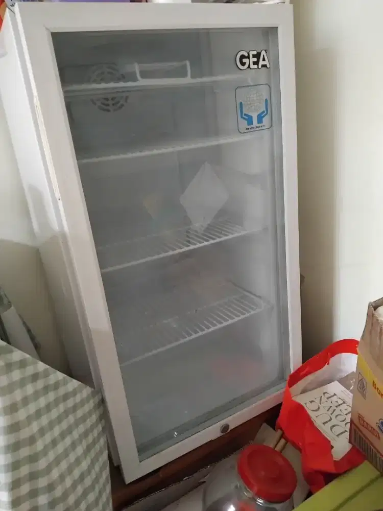 GEA Chiller cooler showcase