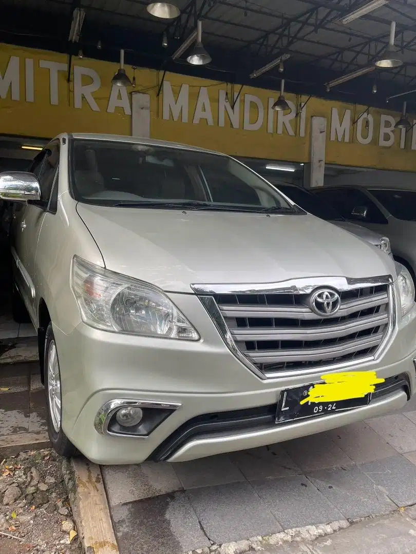 TOYOTA INNOVA G 2014 manual