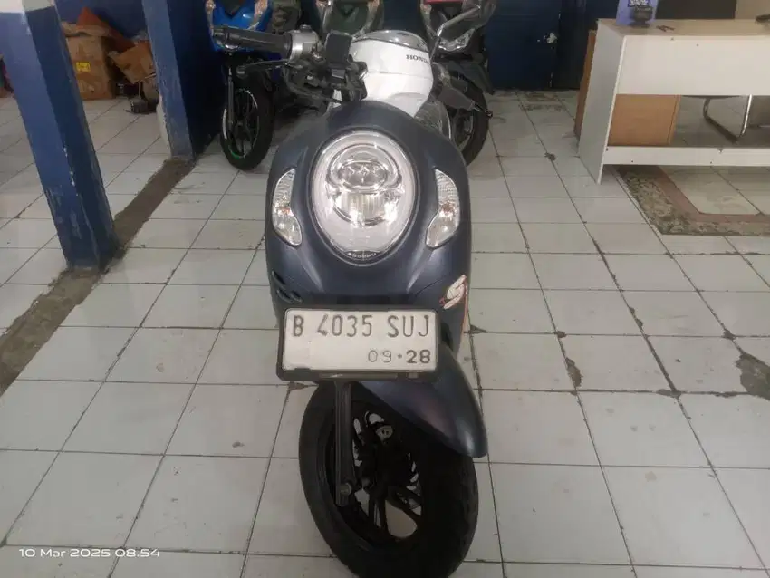 SCOOPY 2023 Pajak Panjang - Maulana Motor