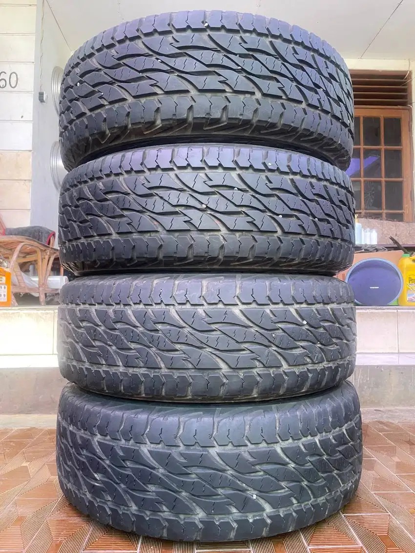 Ban Bridgestone Dueler A/T 265 65 r17 4Pcs