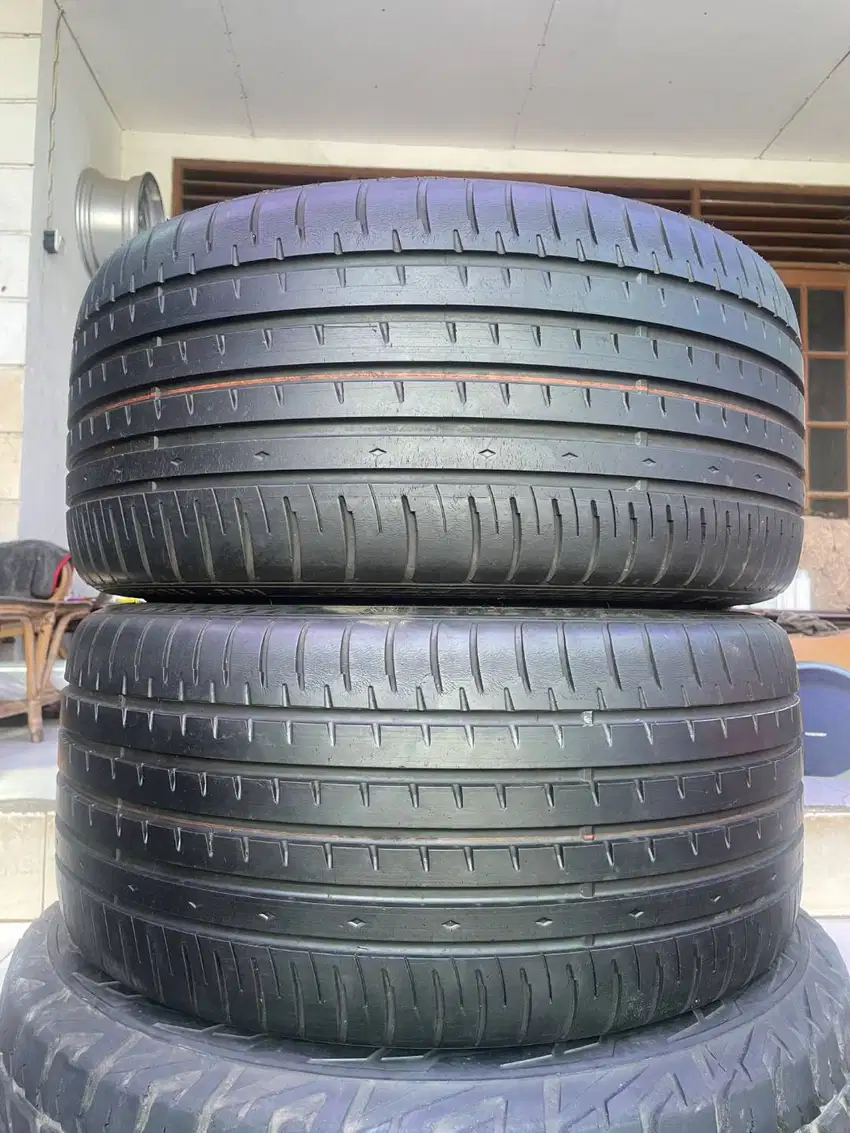 Ban Accelera PHI 2 275 35 r19 2Pcs