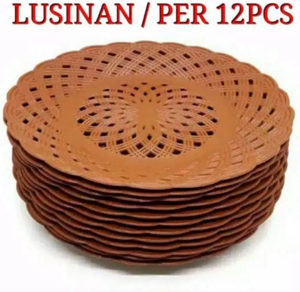 Piring Rotan plastik anyaman 12pcs/1lusin,diameter 24cm