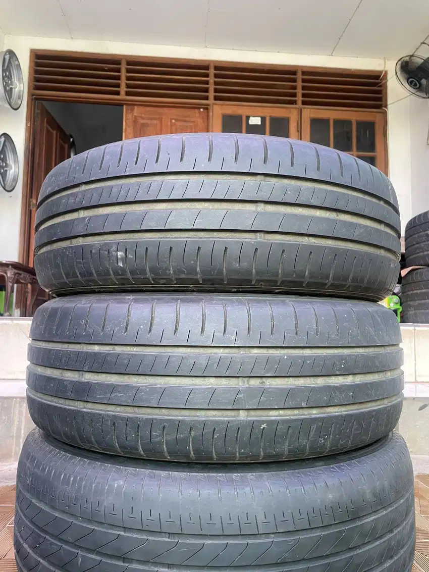 Ban Dunlop SP Touring R1 205 60 r16 2Pcs