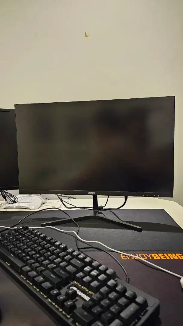 JUAL MONITOR BEKAS 24 INCH!! Dahua B200S Series LED monitor 24