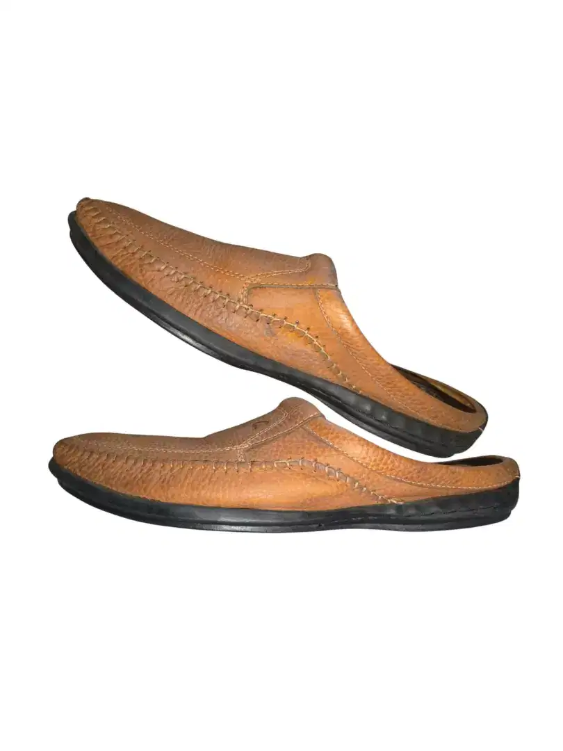 Sandal kulit selop prelov branded Carvil Original size 42 Cokelat