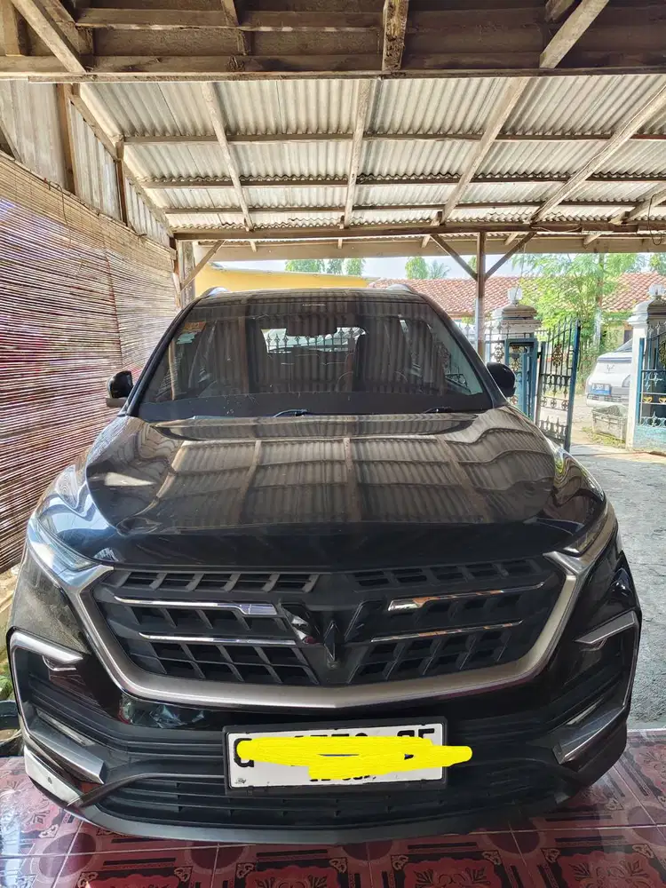 Wuling Almaz 1.5 CVT L Lux Exclusive 7 Seater Sunroof