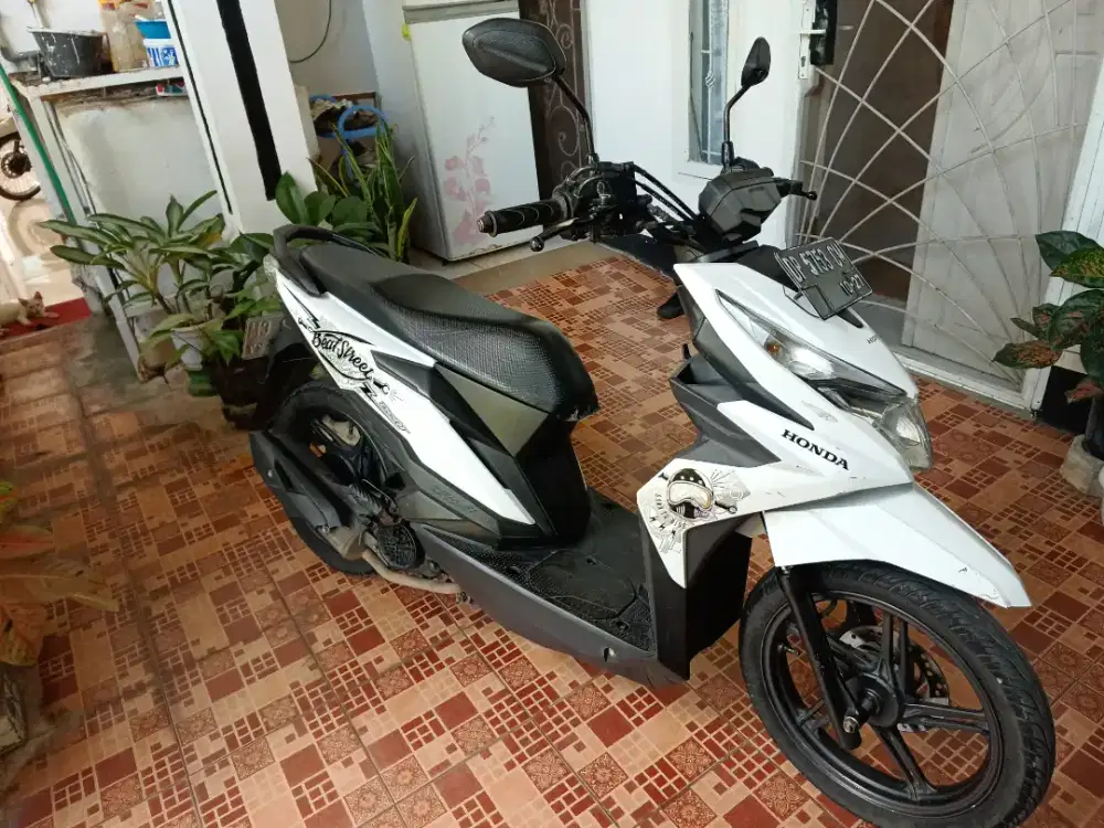 MOTOR HONDA BEAT 2017 MULUS RENDAH KILOMETER SEMUA PART ASLI ORIGINAL
