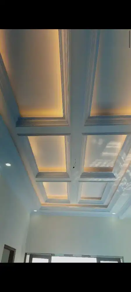 Plafon moderen spesialis