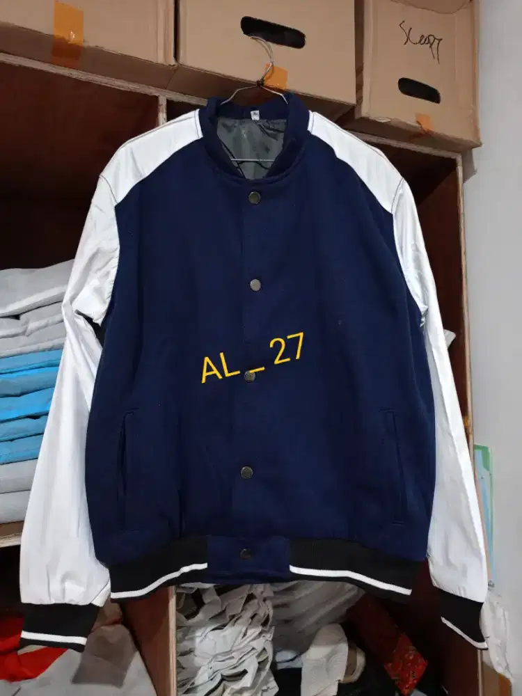 Jaket Vario 160 terbaru size L XL