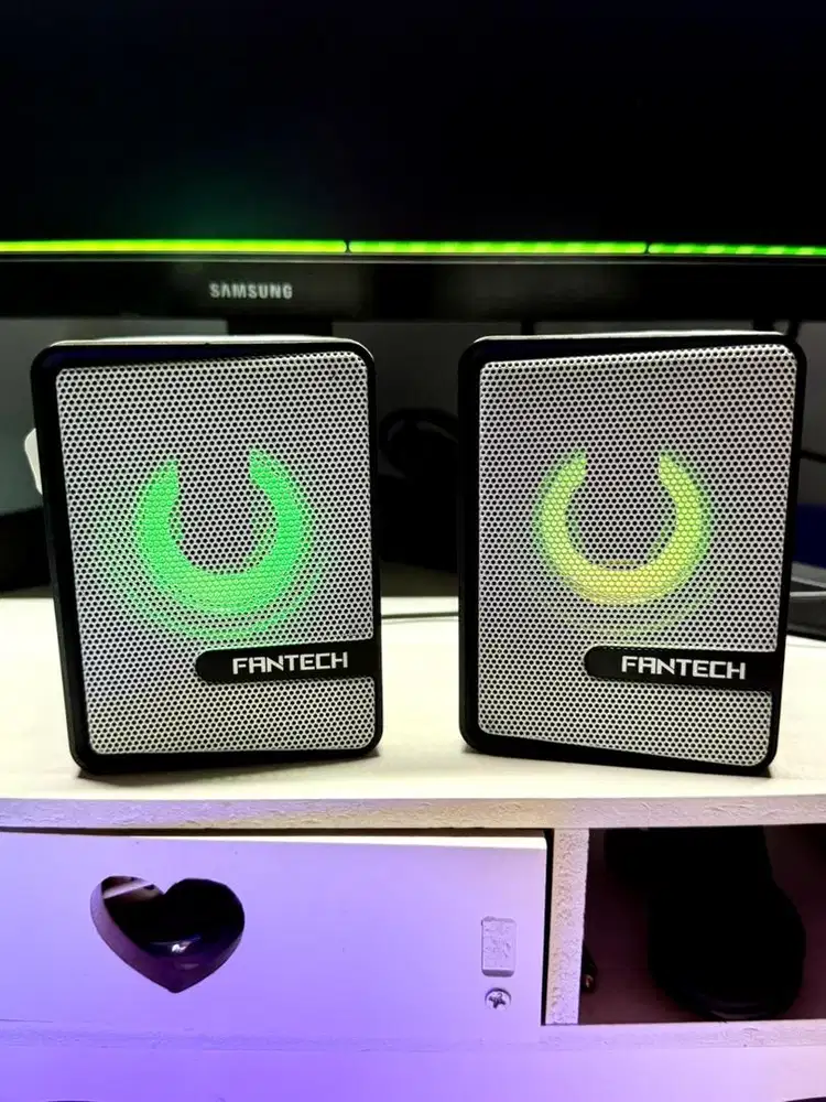 Fantech GS203 Gaming Speaker Mini RGB - White