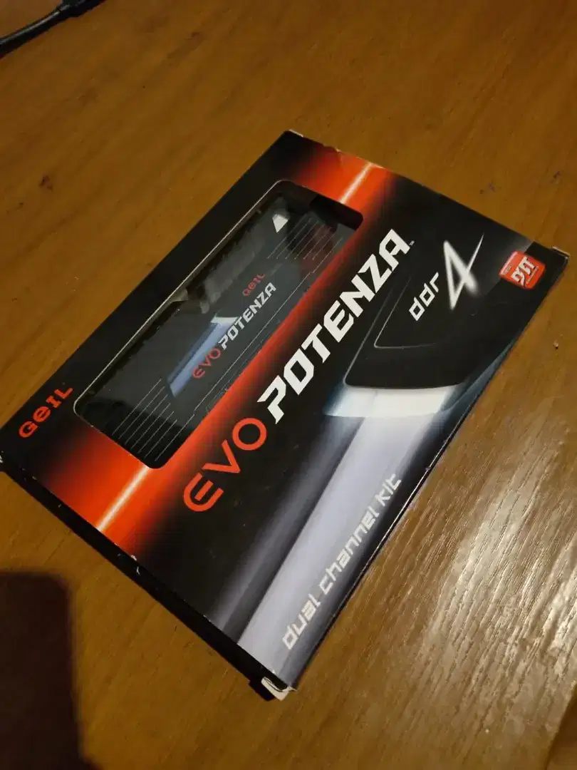 RAM DDR4 8GB DUAL CHANNEL (4*2)