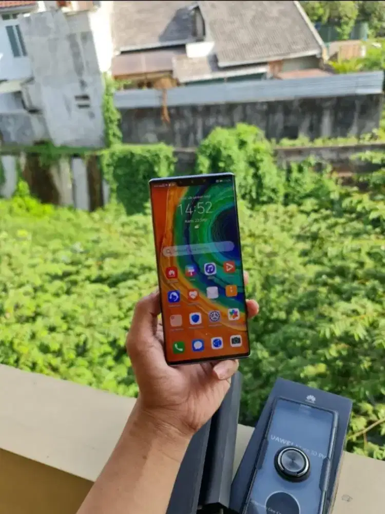 Huawei Mate 30 Pro 8/256 GB Kondisi Seperti Baru